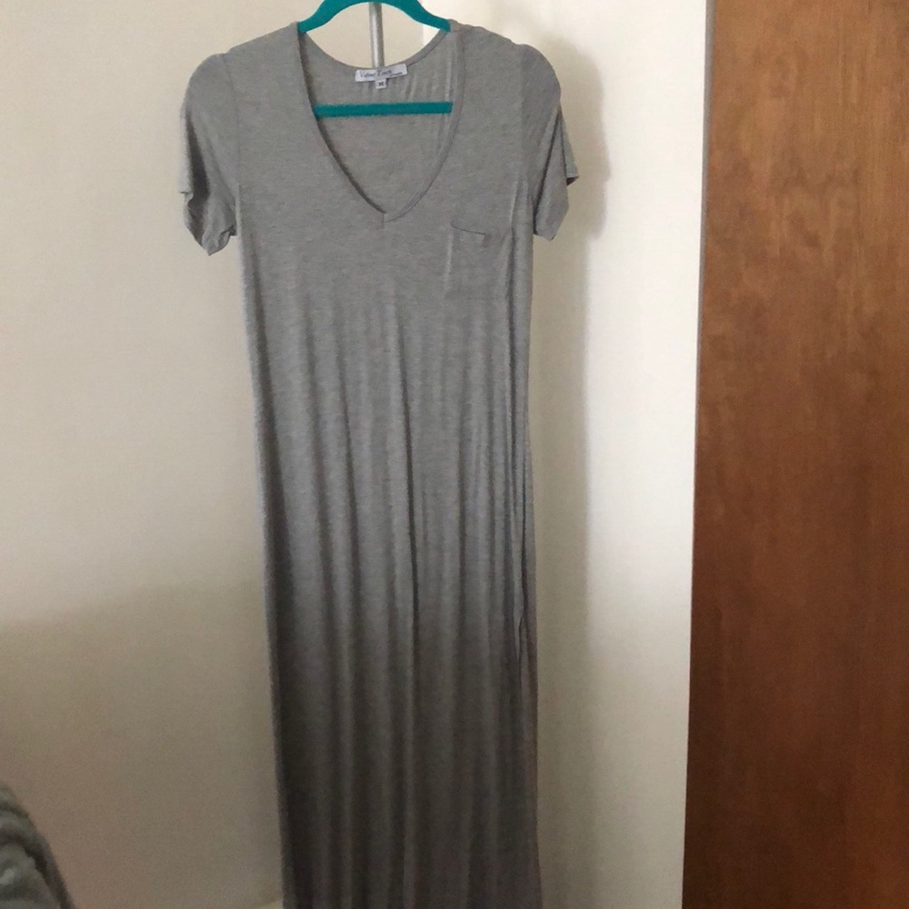 🌟New Velvet Torch grey maxi dress